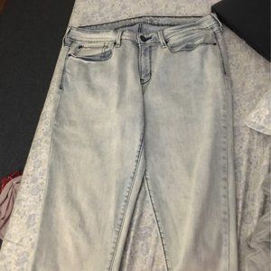 Low Rise Jeans